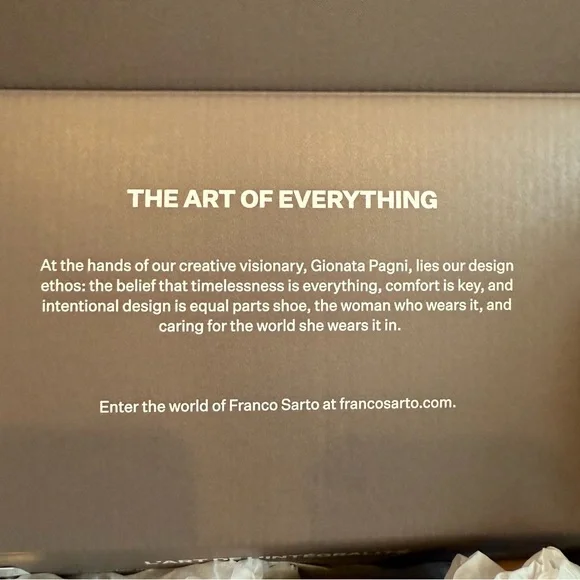 Elegant Silver Slingback Heels - Picture 8 of 8